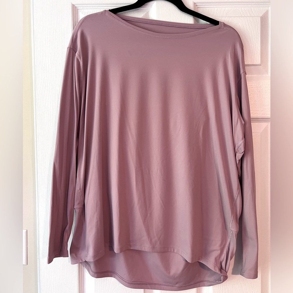 Lululemon Back in Action Long Sleeve Tee